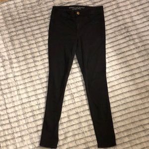 Black American Eagle Jeggings - Size 8 Regular
